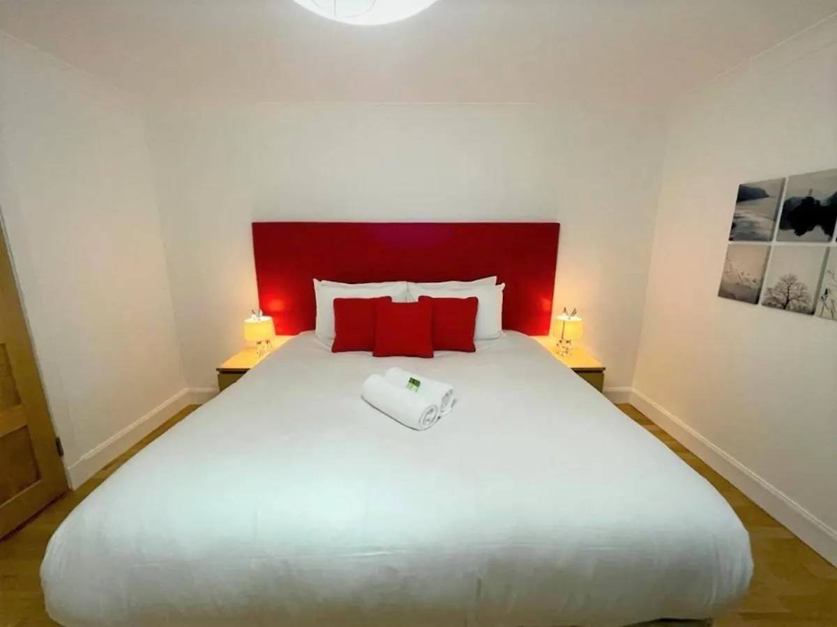 Elite 3 Bed New Town Apt With Private Walled Garden Edinburgh Apartment