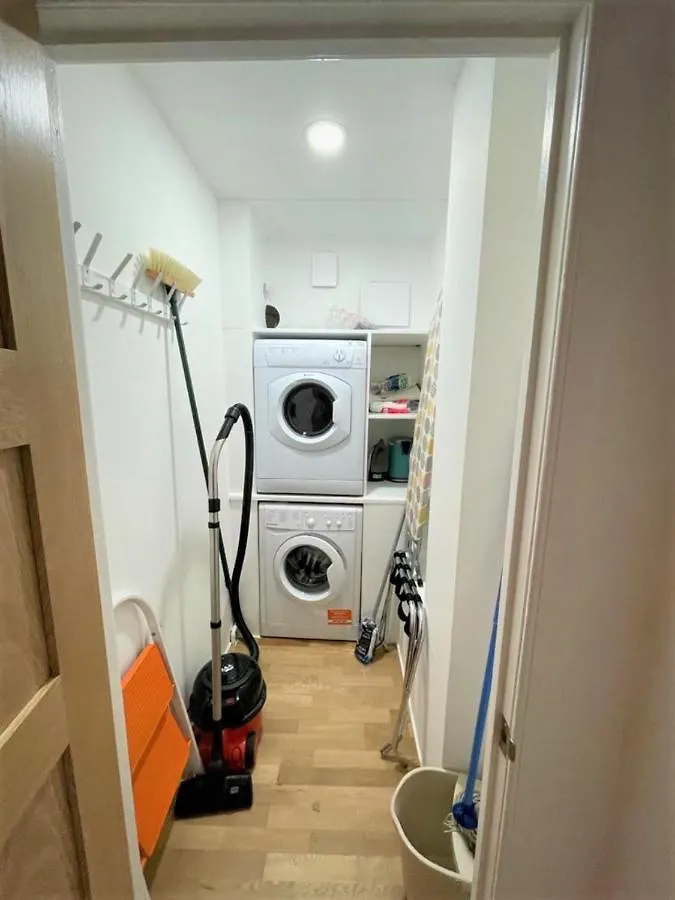 Elite 3 Bed New Town Apt With Private Walled Garden Edinburgh 0*,