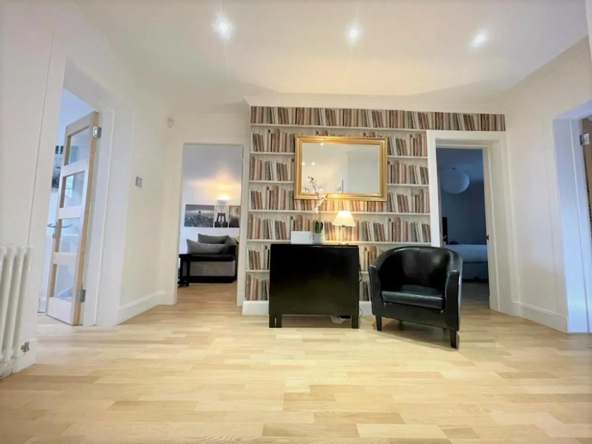 Apartment Elite 3 Bed New Town Apt With Private Walled Garden Edinburgh
